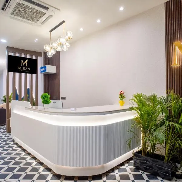 Miran Hotel & Suites - Mathura Road Faridabad, hotel a Faridabad