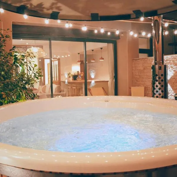 Hermès - Loft avec jacuzzi & terrasse, hôtel à Nyons