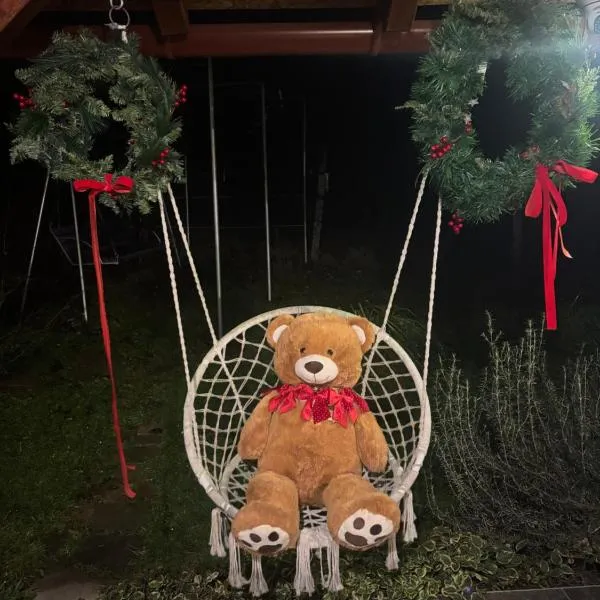 Holiday house On the riverside, hotel in Ogulin