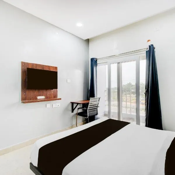 Super Hotel O Sweetheart Luxurious Rooms, hotel v destinaci Patancheru
