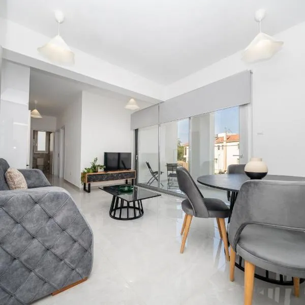 New 2 bedroom flat in Aglantzia, hotel sa Aglantzia