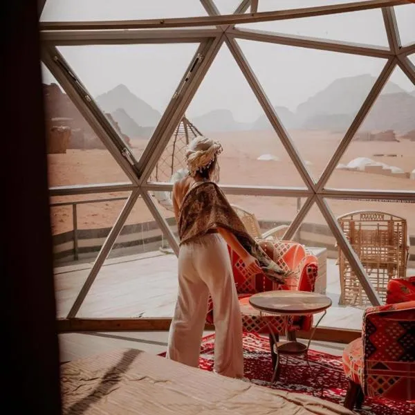 Wadi Rum Santa Camp: Ram Vadisi şehrinde bir otel