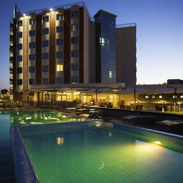 Novotel Salerno Est Arechi, hotel v Salernu