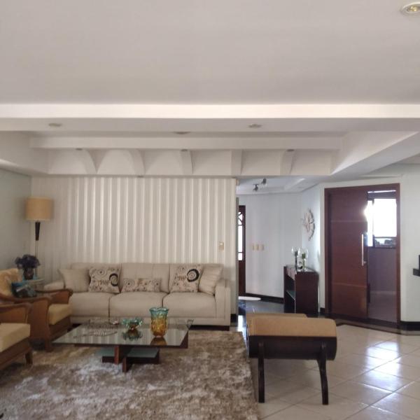 House with Hydro, Heated Pool Next to Gyn Shopping!