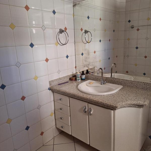 House with Hydro, Heated Pool Next to Gyn Shopping! - Foto 3