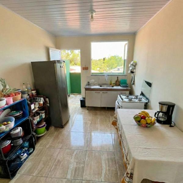 Quarto do Sol Relaxante - 150m da praia - Foto 4