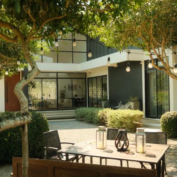 THE OAK’S, hotel v destinaci Čiang Rai