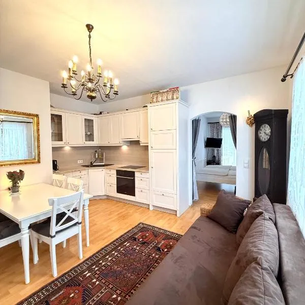 Traumhafte Wohnung auf Pferde Ranch, отель в городе Айх