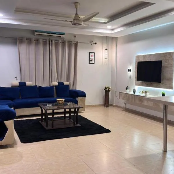 Osma Living Apartment Lahore, hotel in Lahore
