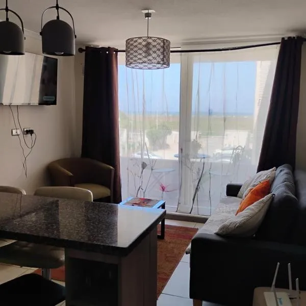 DEPARTAMENTO AVENIDA PACIFICO. SECTOR PUERTA DEL MAR, hótel í La Serena