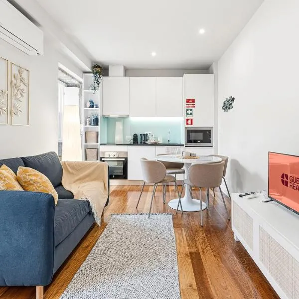 GuestReady - Charming Porto Retreat Near the Sea โรงแรมในปอร์โต