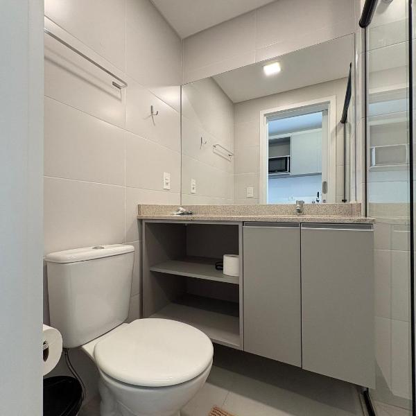 Apartamento incrível com sacada - Foto 3