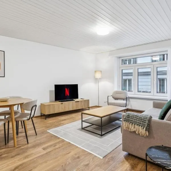 Luxury 1BR in the city center - Color 5, hotel u Cirihu