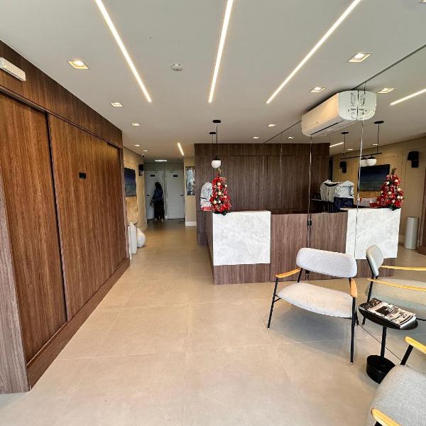 Vista incrível + piscina borda infinita | 2 suítes - Foto 4