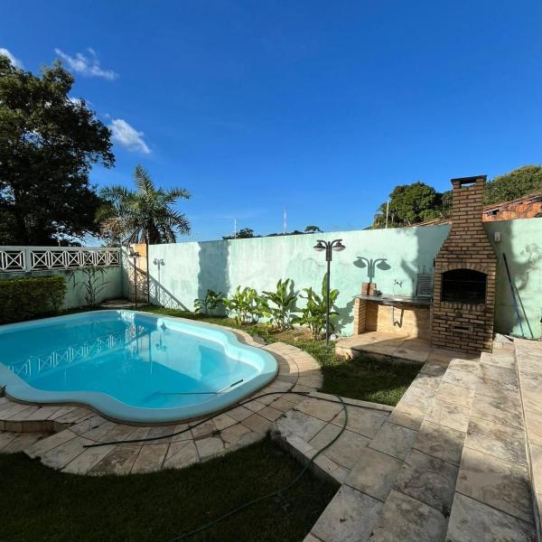 Chácara com piscina e 3 varandas no Caldas