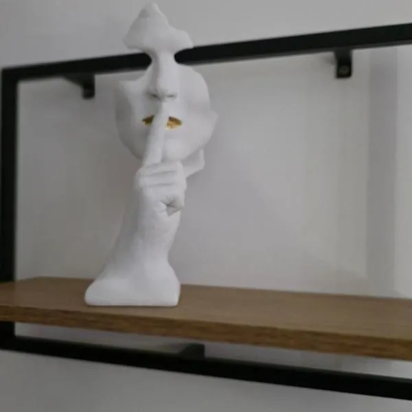 Fimiso, hotel sa Borča