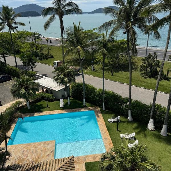 Cobertura Duplex frente Praia Massaguaçu 6 pessoas com vista e piscina