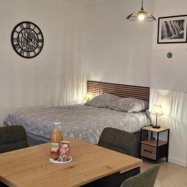 Xapital, hotel in Hasparren