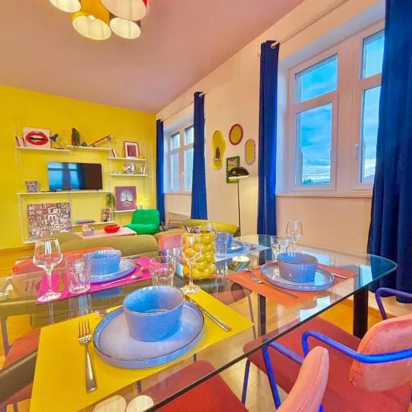 La Belle Breisach - Pop et Arty - Near Colmar, hotel in Volgelsheim