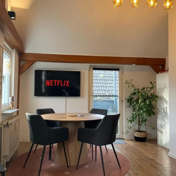 Ferienwohnung - Balkon - Netflix - Parkplatz - Kingsize-Bett - 6 Personen, Hotel in Antrifttal