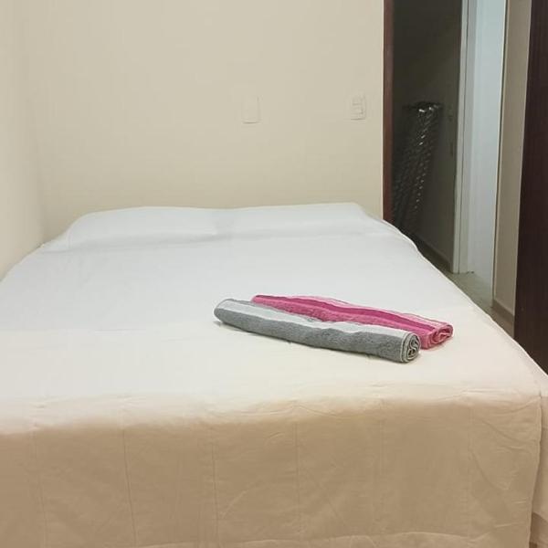 Casa grande e aconchegante, muito central, aluguel de quartos - Foto 2