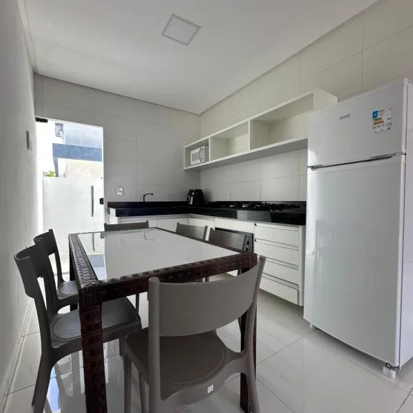 Apartamento da Jana a 2km da Praia, hotelli kohteessa Porto Seguro