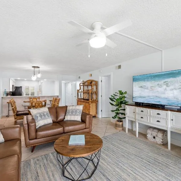 Sandcastles 103, hotel in Cocoa Beach