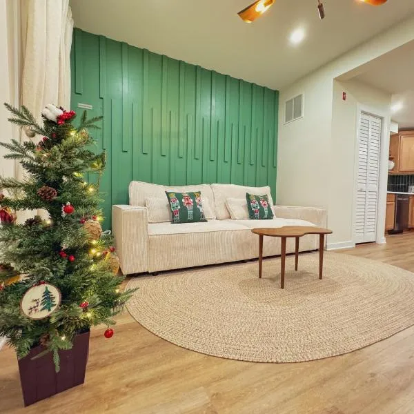 Elegant 3BR 2BA Entire Apartment Short Walk To The Beach Heart Of Wildwood, hotel v destinaci Wildwood