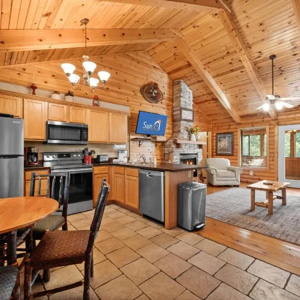 Viesnīca Ozarks Oasis cabin Brensonā