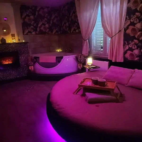 L'atelier des rêves, balnéo, lit rond, centre-ville, ξενοδοχείο σε Lunéville