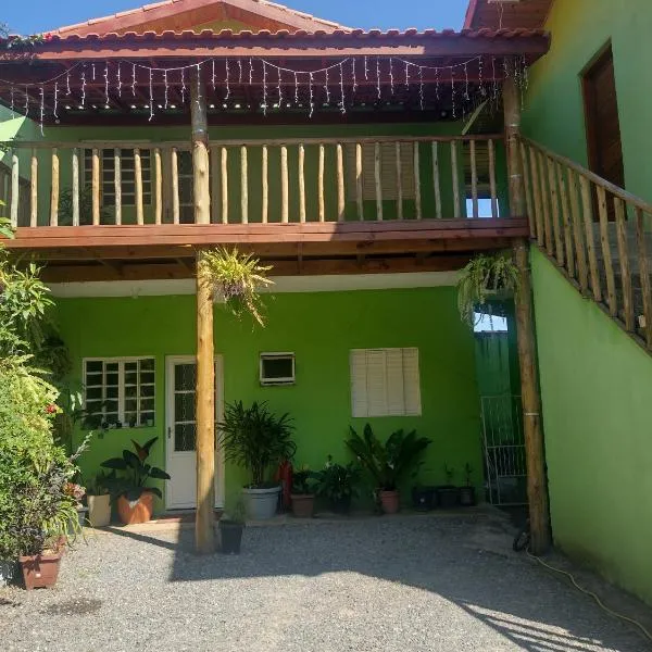 Chale 8A, hotel v destinaci Cunha