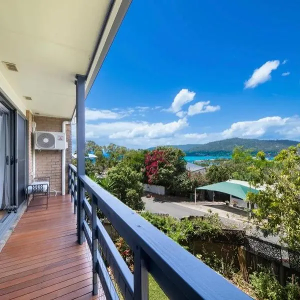Airlie Blue - Reef Retreat, Hotel in Airlie Beach