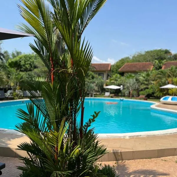 Hôtel Éden Roc Ivoire, hotel San-Pédróban