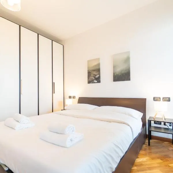 Moderno appartamento con garage, Wi-Fi, aria condizionata e terrazzo