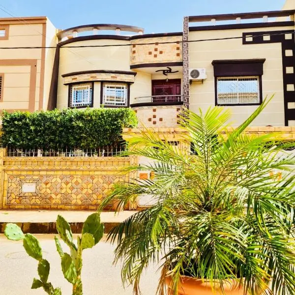 Villa De Luxe au Cœur d Oujda, ξενοδοχείο σε Oujda