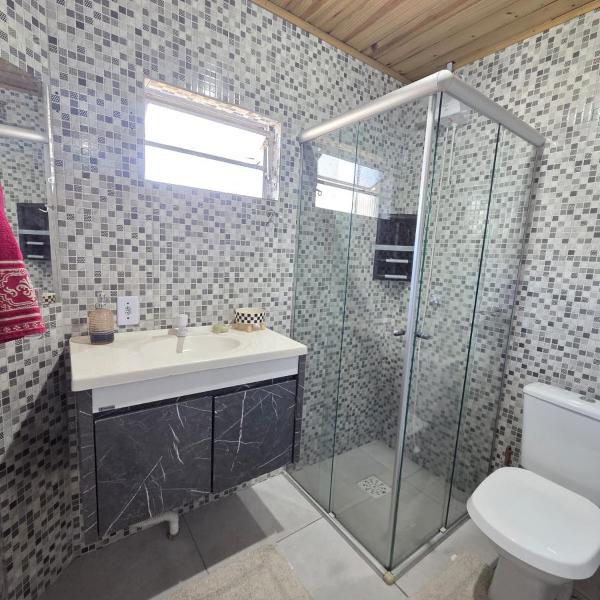 Casa no Ribeirão da Ilha - Florianópolis - Pé na areia - ar cond - pet - familia - Foto 3