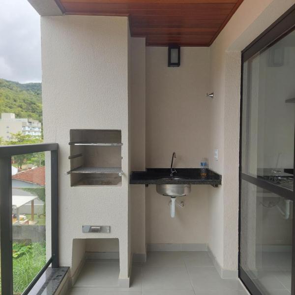 Apto novo na praia da Toninhas 206 - Foto 3