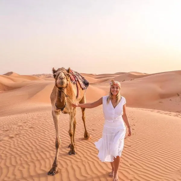 Layalée Luxury Camp, hotel in Merzouga