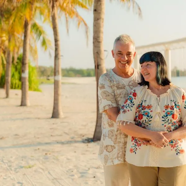 Handhuvaru Maldives, hotel in Milandu