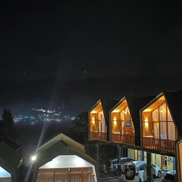 Cabin Hillside Dieng, hotel v destinaci Diyeng