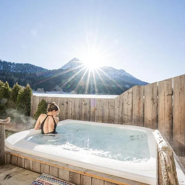 Helmhotel, hotel in San Candido