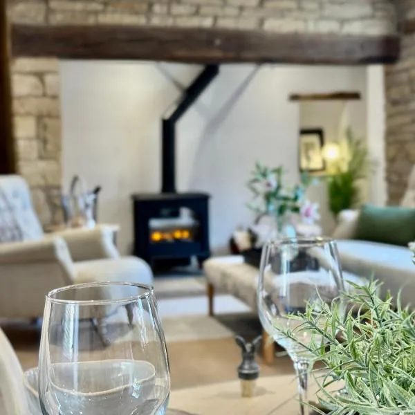 Cosy Rutland Cottage I 2BR I Near Stamford I Free private Parking by Belmont Places, hotel di Ketton