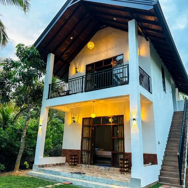 Dacha Retreat, hotel a Midigama East