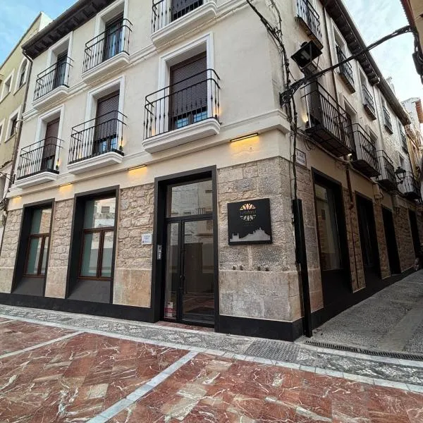 VELALMA -Edificio exclusivo de apartamentos turisticos en Centro histórico-JAEN, ξενοδοχείο σε Jaén