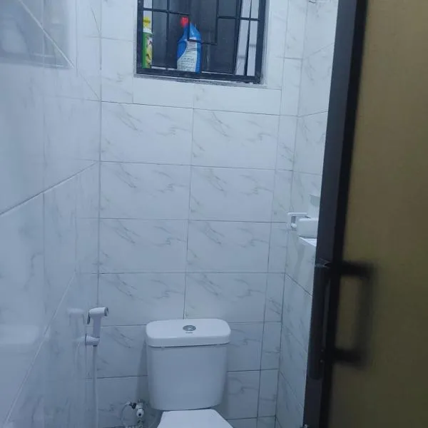 Kwa Engineer, hotel i Wajir