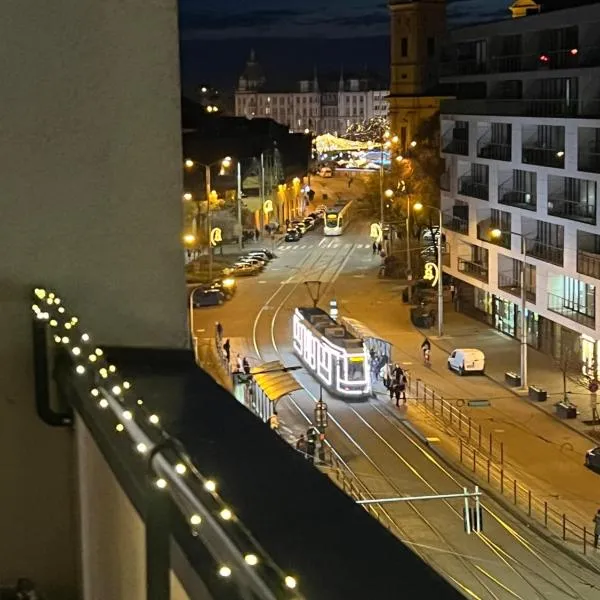 Paris Yard Apartman with free parking, hotel v destinaci Debrecín