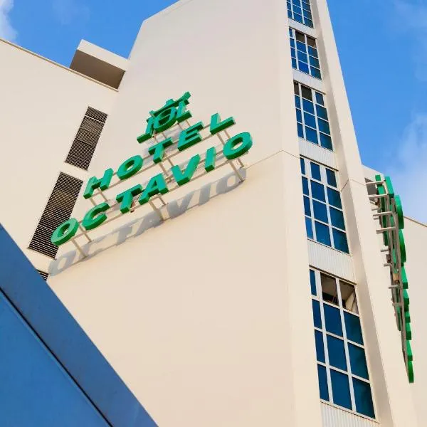 Mir Octavio, hotel Algecirasban