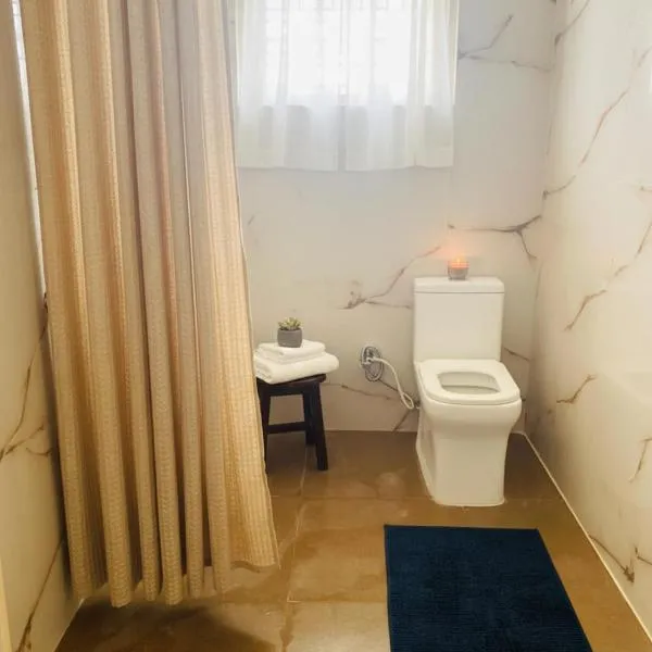 Hotel Velvet Stay Near DLF Cyber City photo 2