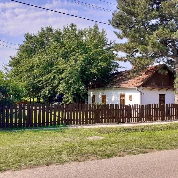 Rustic Harmony, hotell sihtkohas Abádszalók