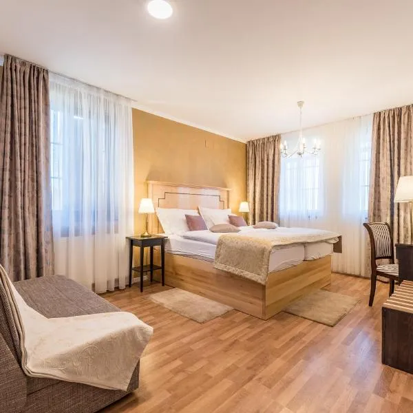 Plitvice Falls Cottage - Luxury rooms & Dinner, hotel u Plitvica Selu